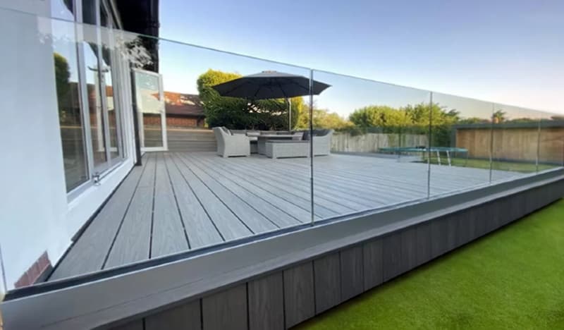 glass balustrade