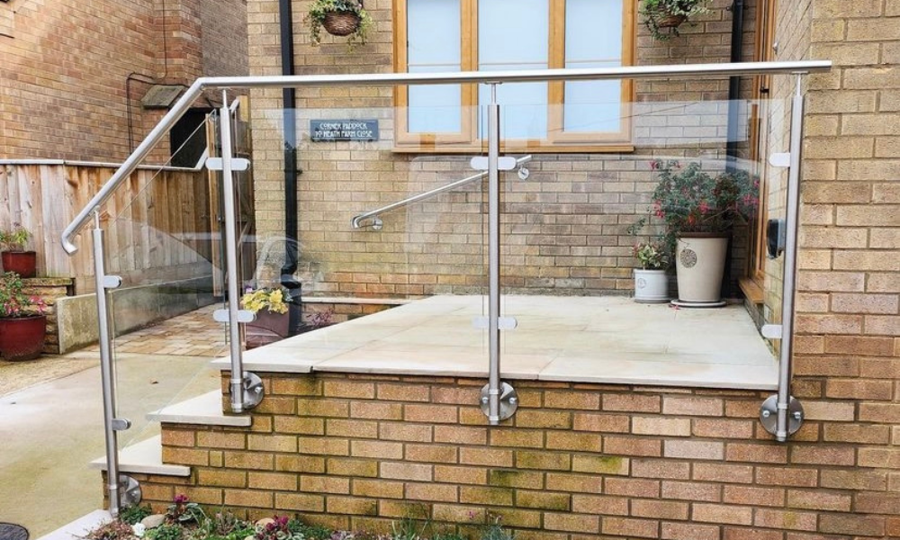 Customising Your Glass Balustrades: Options and Considerations